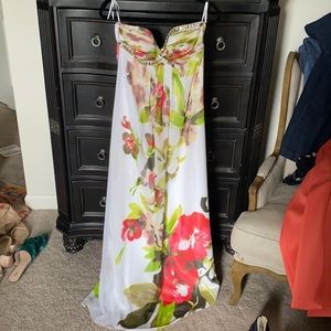 Cache Floral Pattern Chiffon Jeweled Maxi Dress Size 6